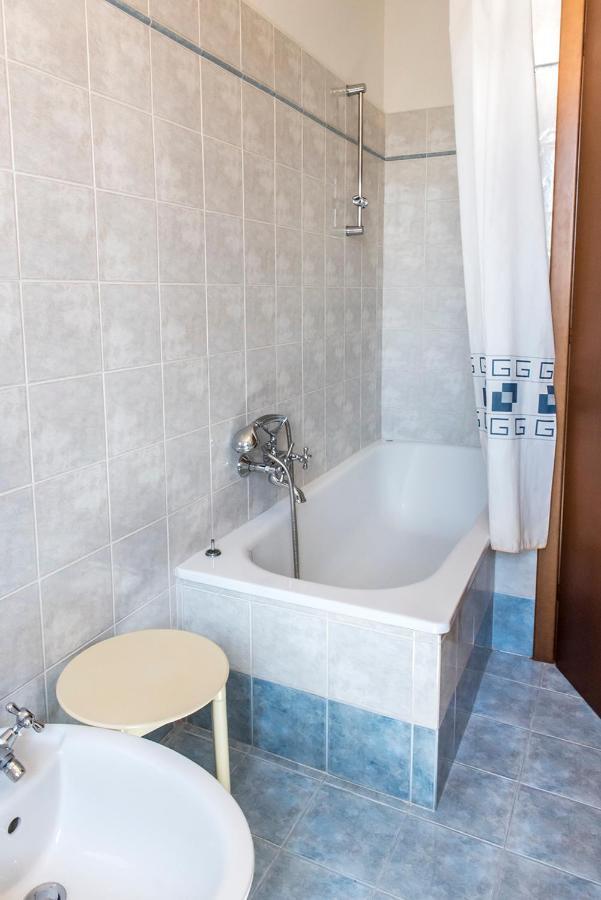 S130 - Sirolo, Deliziosa Villetta Con Terrazzo Zewnętrze zdjęcie