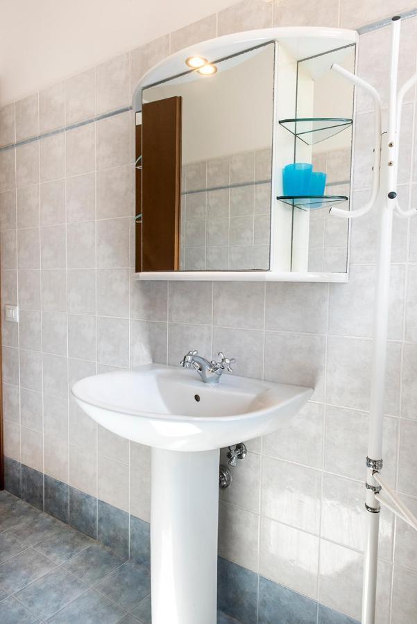 S130 - Sirolo, Deliziosa Villetta Con Terrazzo Zewnętrze zdjęcie